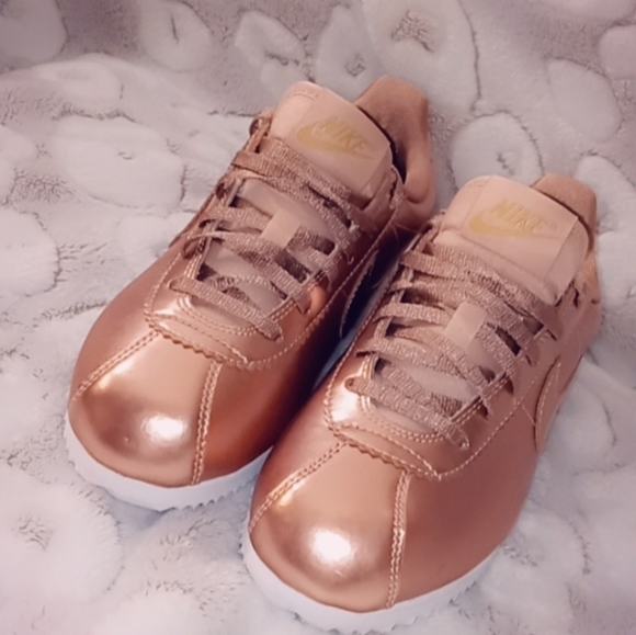 Nike Cortez Rose Gold Leather Shoes - Picture 1 of 5